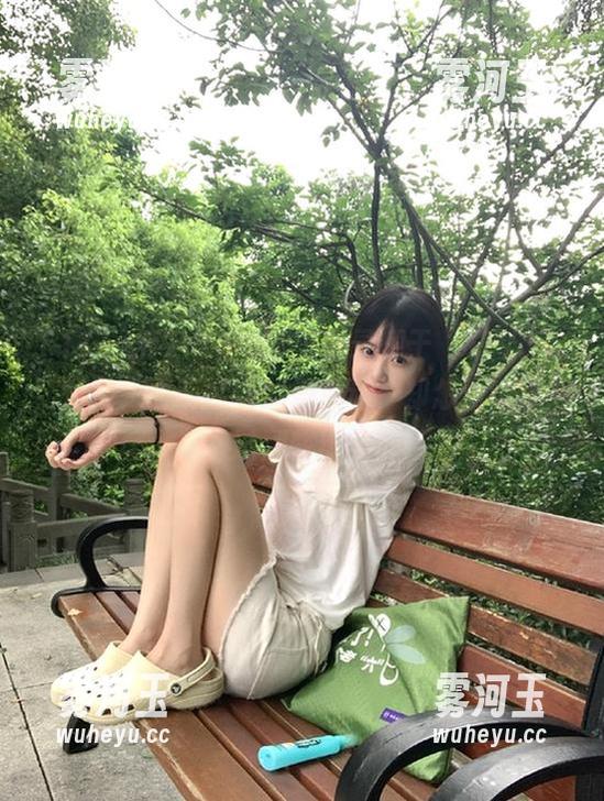 175句聊天记录源于“177.sk”链接，明明可以躲得更远，却怎么也不想放过那些细节。