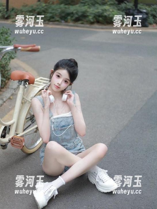 17吃瓜 今天的吃瓜时间:登录517吃瓜,来看看有什么黑料大瓜等着我们吧!