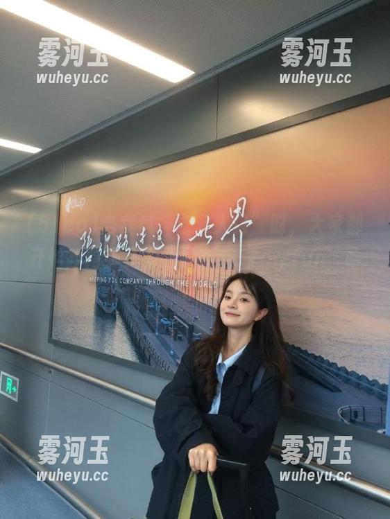当我说“永久入口”时，大家都开始找门！其实我只在说51cg.fun，哈哈！