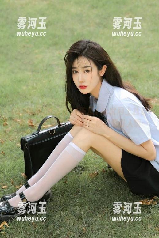 谁会在51吃瓜17c官网上找蘑菇视频？不过唉，瓜好像也很吸引人啊…