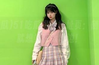 51吃瓜最新地址页：随便一看就想站在瓜地边！