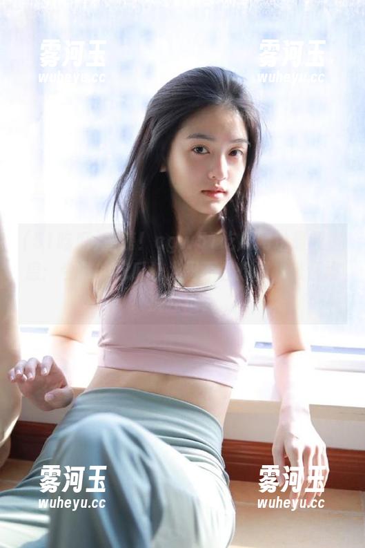重磅！cgw51吃瓜网址最新消息：今日的吃瓜让人忍不住想问，谁还没疯狂过？