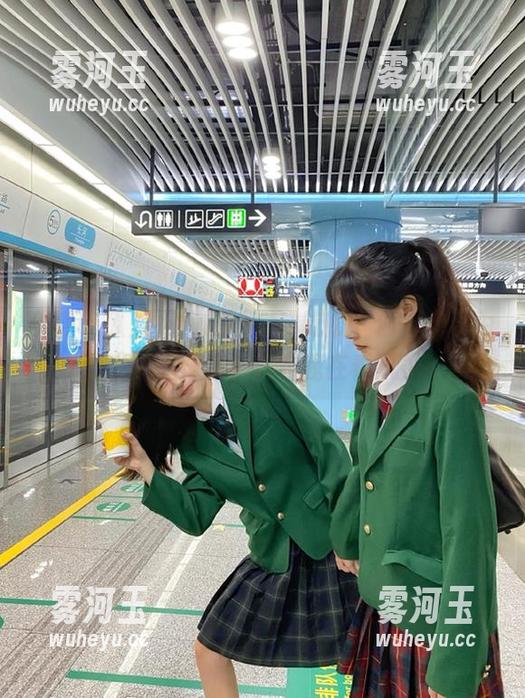 51吃瓜 观看www.51吃瓜,你真的以为我只关心八卦?其实我在看风景!