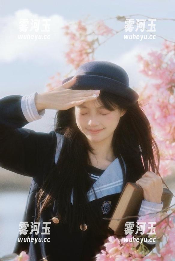 51吃瓜网 看!51吃瓜网发布学生网红的黑料,新一轮围观即将开始!小本本准备好!