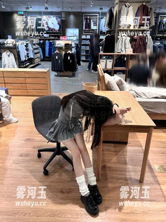 51吃瓜网 51吃瓜网在线:今天我们吃瓜,从不打烊的瓜田小分队又来啦!