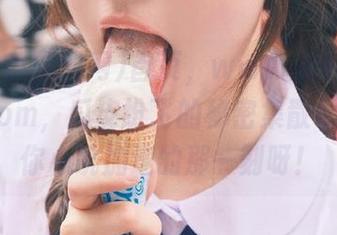 首页，www.51吃瓜黑料网.com，瓜皮纷飞的秘密集散地，就是你心跳加速的那一刻呀！