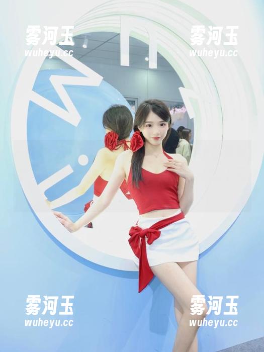 718吃瓜网首页，给你最新鲜、最离奇的娱乐新闻，滑滑手指就上天了！