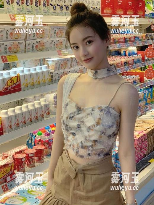 感觉91吃瓜官网的爆料都是那种果汁无法压制的欲望，非常好奇他背后故事！