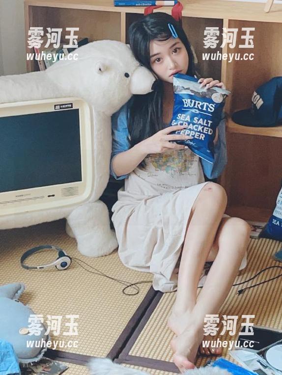 “91吃瓜在线”：每天都干吃瓜，不知不觉成了吃瓜专业户，快来链接我的瓜链！