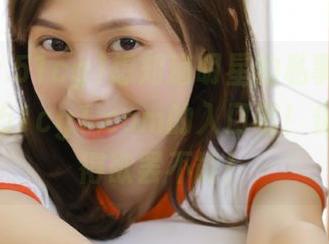 想知道明星的私事？就来www.51cg1.com的入口吧！保证你看得欲罢不能！