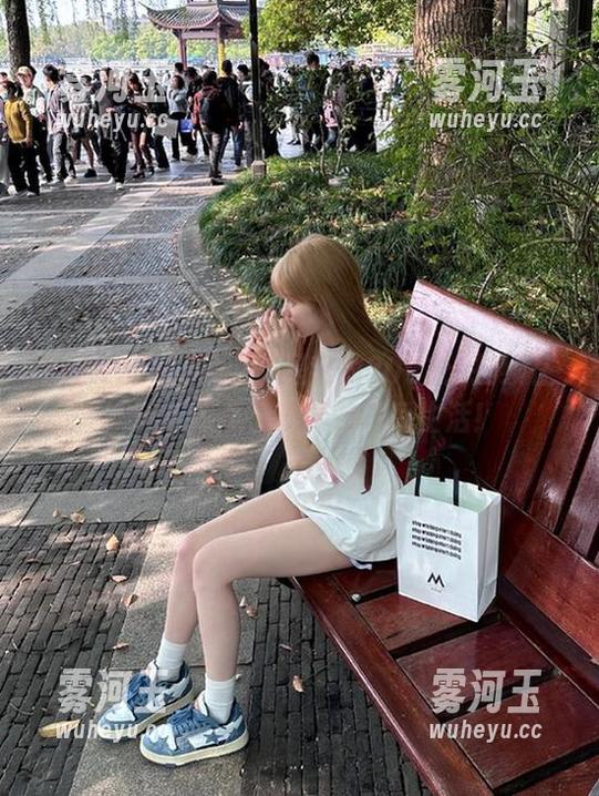 www.吃瓜 这就是我的2023:持续在www.吃瓜上观看的吃瓜生活!