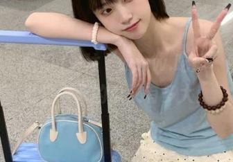 关注‘www.吃瓜’网页，看看今天的瓜又有多大！