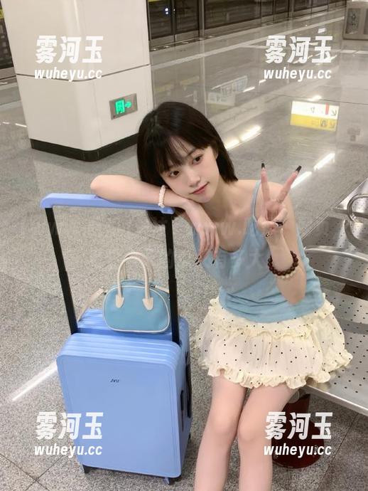 www.吃瓜 关注‘www.吃瓜’网页,看看今天的瓜又有多大!