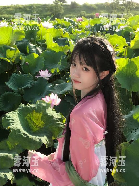 吃瓜神器来啦——“www.吃瓜网”苹果版，轻松抓住生活里的酸甜苦辣！