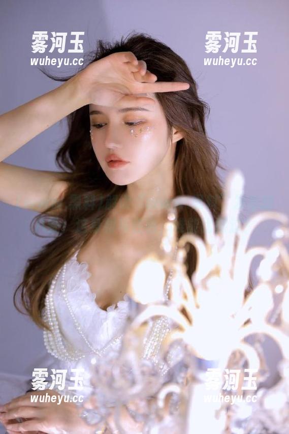 www.黑料 解读“www.黑料”发布的八卦:这身材与性格,谁能比得过?