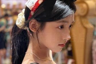 大家注意了，“zztt22.com”直达奇葩评论，不看绝对会后悔哦！