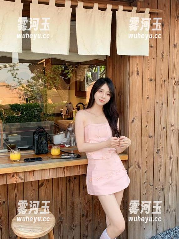 今日吃瓜91cg，在线感受瓜友们的八卦心跳加速！