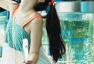 每天看的冲哥黑料，发布的新内容又‘惊鸿一瞥’了！