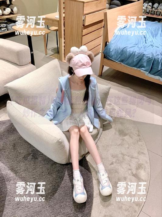 吃瓜福利发布：在这些绯闻与炒作之间，多少人只是盲目跟风？