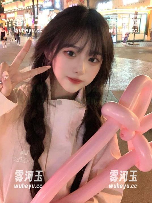 你准备好脑洞大开了没？“吃瓜福利”入口等着你快速曝光那些稀奇八卦！