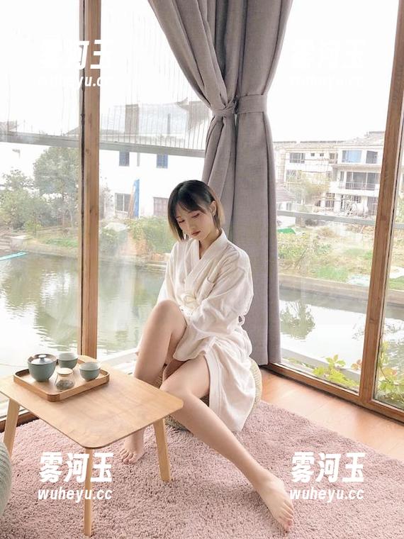 听说国内外吃瓜网有个新地址，等不及想去看看了，不过要不要先吃点瓜呢？