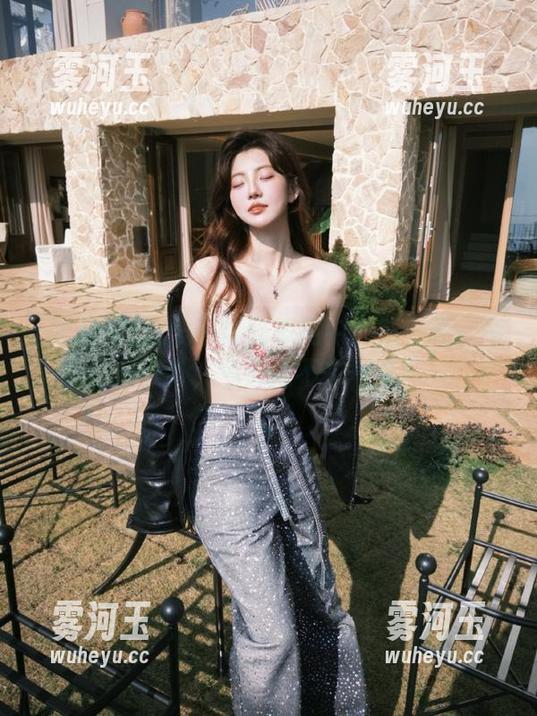 在线解锁吃瓜网中心第一页：今日八卦，今天还不来一发？