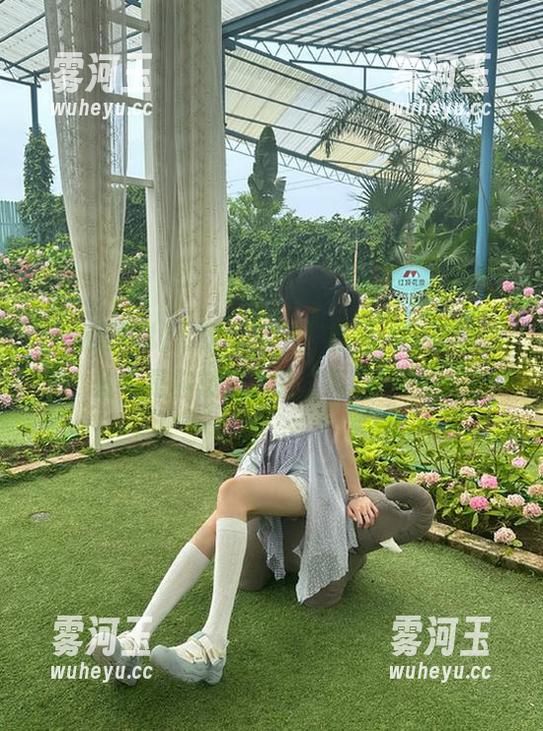 “吃瓜黑料”首页，来看看那些不是你想知道的“真相”吧！