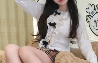 在“我要吃瓜”上，永远跟踪“全网最新”动态，同步你的八卦意识！