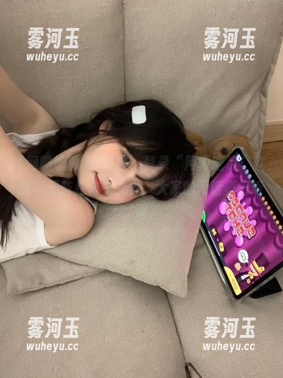 好奇怪，登录“网曝吃瓜”就能见那些私密小九九，大家的闲话真好听呢