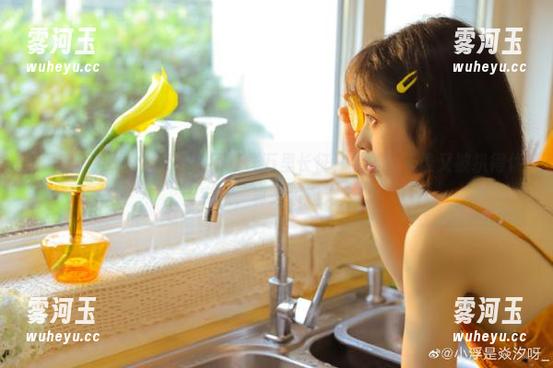 登录黑料不打烊万里长征，看看今天谁又被扒得体无完肤，真是乐趣无穷！