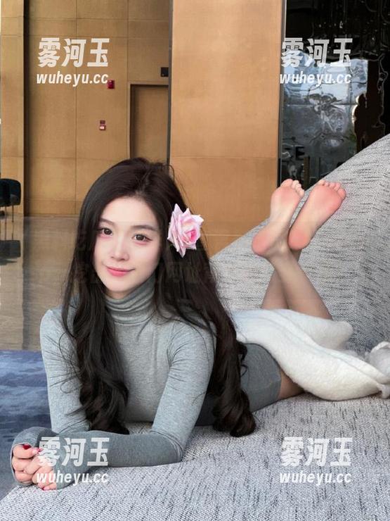 黑料吃瓜不打烊 调查黑料吃瓜不打烊app,挖出网曝门网址背后的八卦真相!