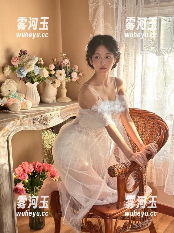 黑料在线 黑料在线:我偷偷去网站看那些不该看的,真是停不下来啊!