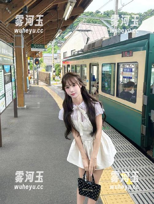 黑料在线 黑料在线,让八卦免费流动起来,别再抑郁!
