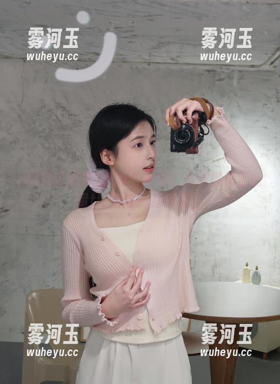 想看个热闹？免费黑料正能量ttt陪你一起领略！