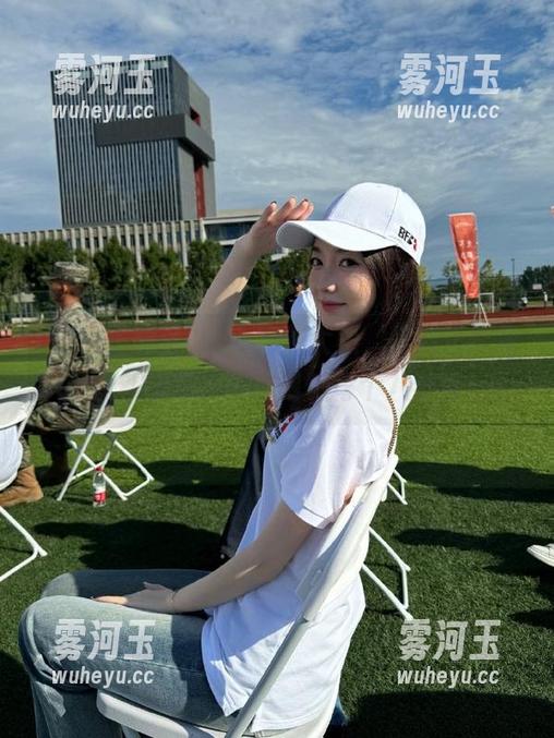 从小黑到大黑，黑料正能量盘点新线路，确保喂饱每个八卦胃！