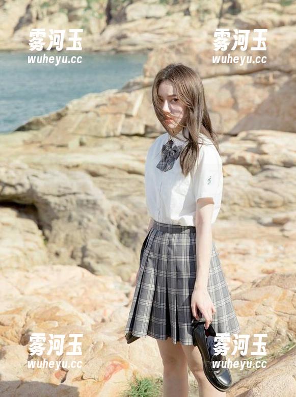 黑料网 黑料网网站让我认识了‘舔狗’和‘人设崩塌’!这app让我更加无语了。