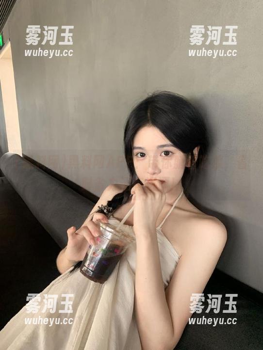 黑料网APP：带你躺着吃瓜，省时省力还有资源！